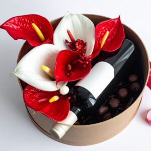 מארז יין ושוקולד מור