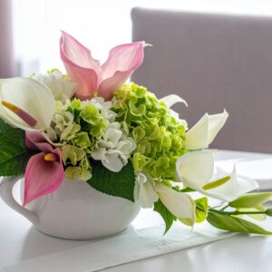 סידור פרחים ליליה