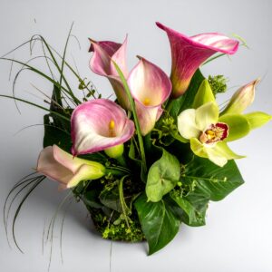 סידור פרחים לובן